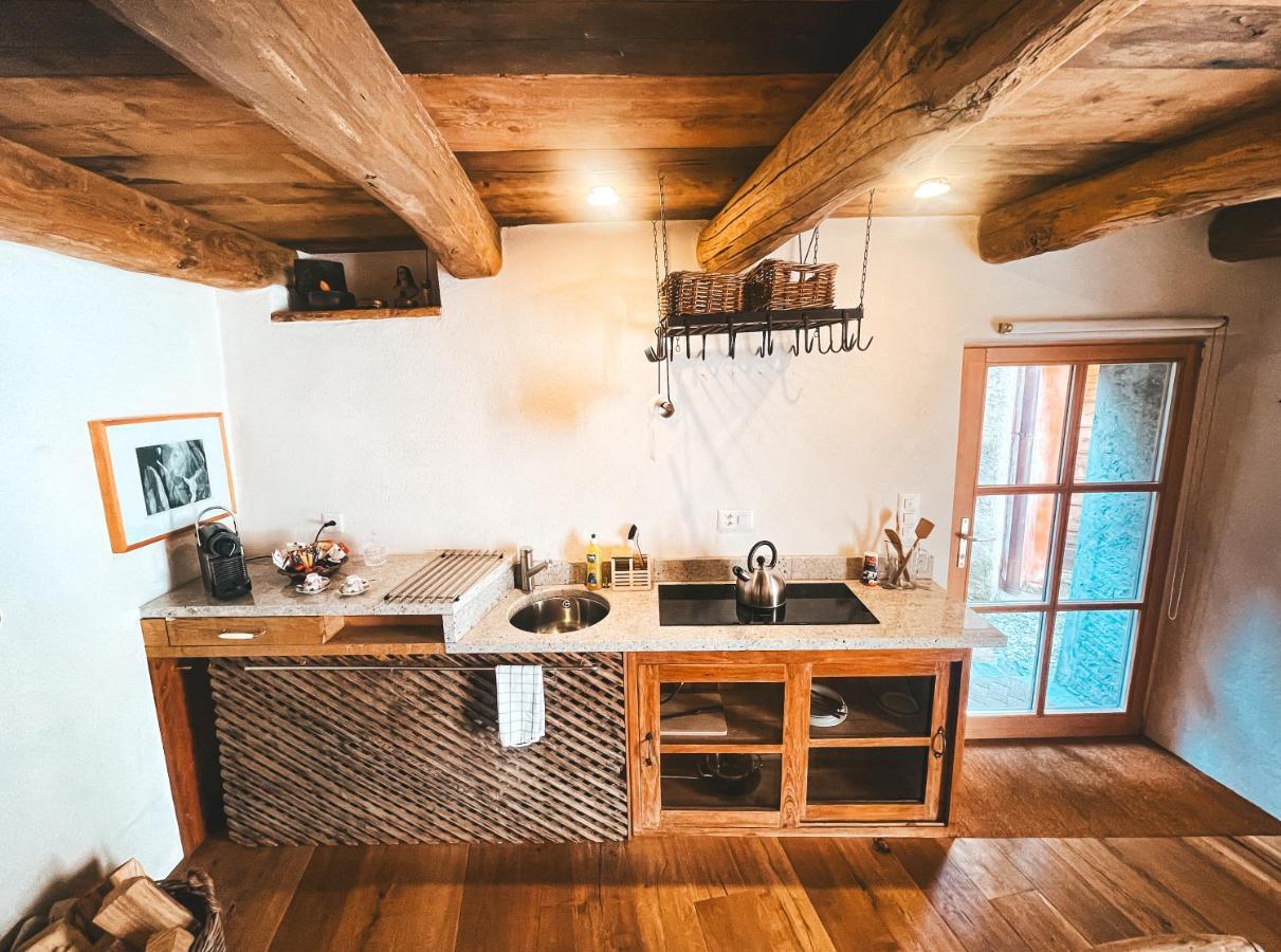 Case Di Sotto, House & Breakfast Muralto Екстериор снимка