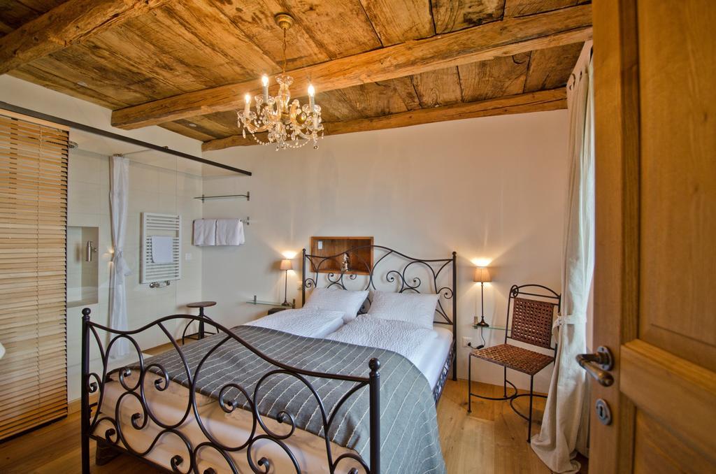 Case Di Sotto, House & Breakfast Muralto Стая снимка